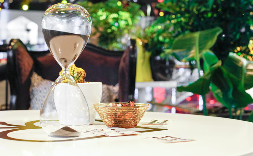 Accessoires décoratifs pour lounge Braindates à C2 à Montréal.